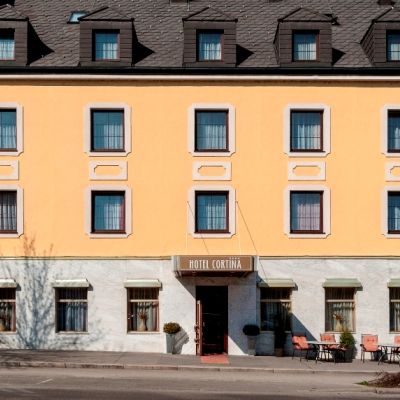 Club Cortina 4* Wien